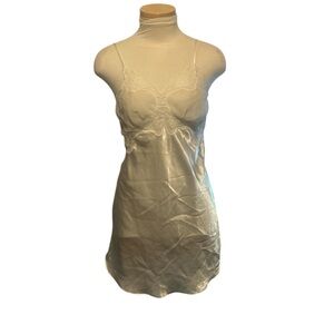 Victoria's Secret Vintage Gold Label Elegant White Lace Slip Dress Size Small
